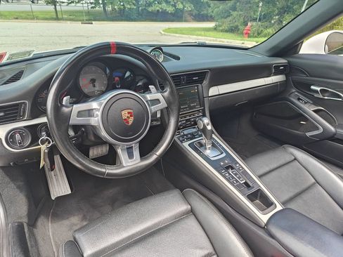 Used 2015 Porsche 911 Carrera S RWD image 15