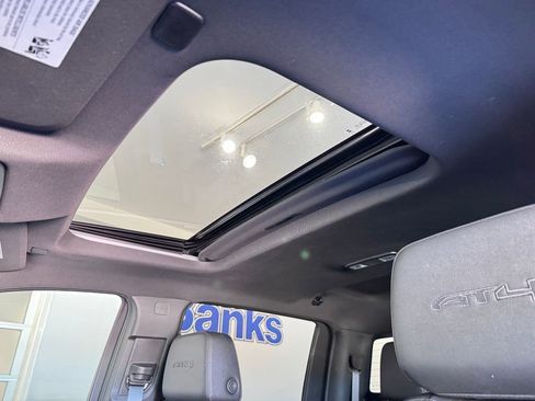 Certified 2023 GMC Sierra 1500 AT4 w/ AT4 Premium Package image 16