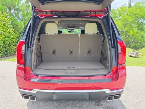 New 2026 GMC Yukon Denali w/ Advanced Technology Package RWD image 6