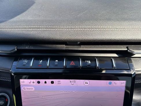 Used 2023 Jeep Grand Cherokee Limited image 21