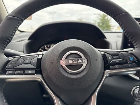 New 2025 Nissan Altima 2.5 SL image 16