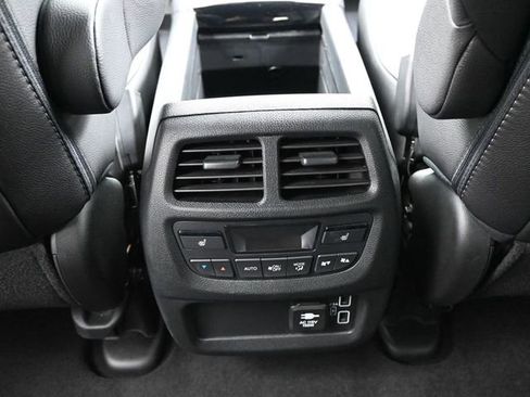 Used 2022 Honda Passport Elite image 12