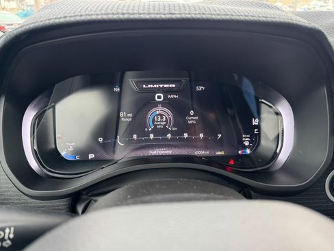 Used 2023 RAM 1500 Limited image 24