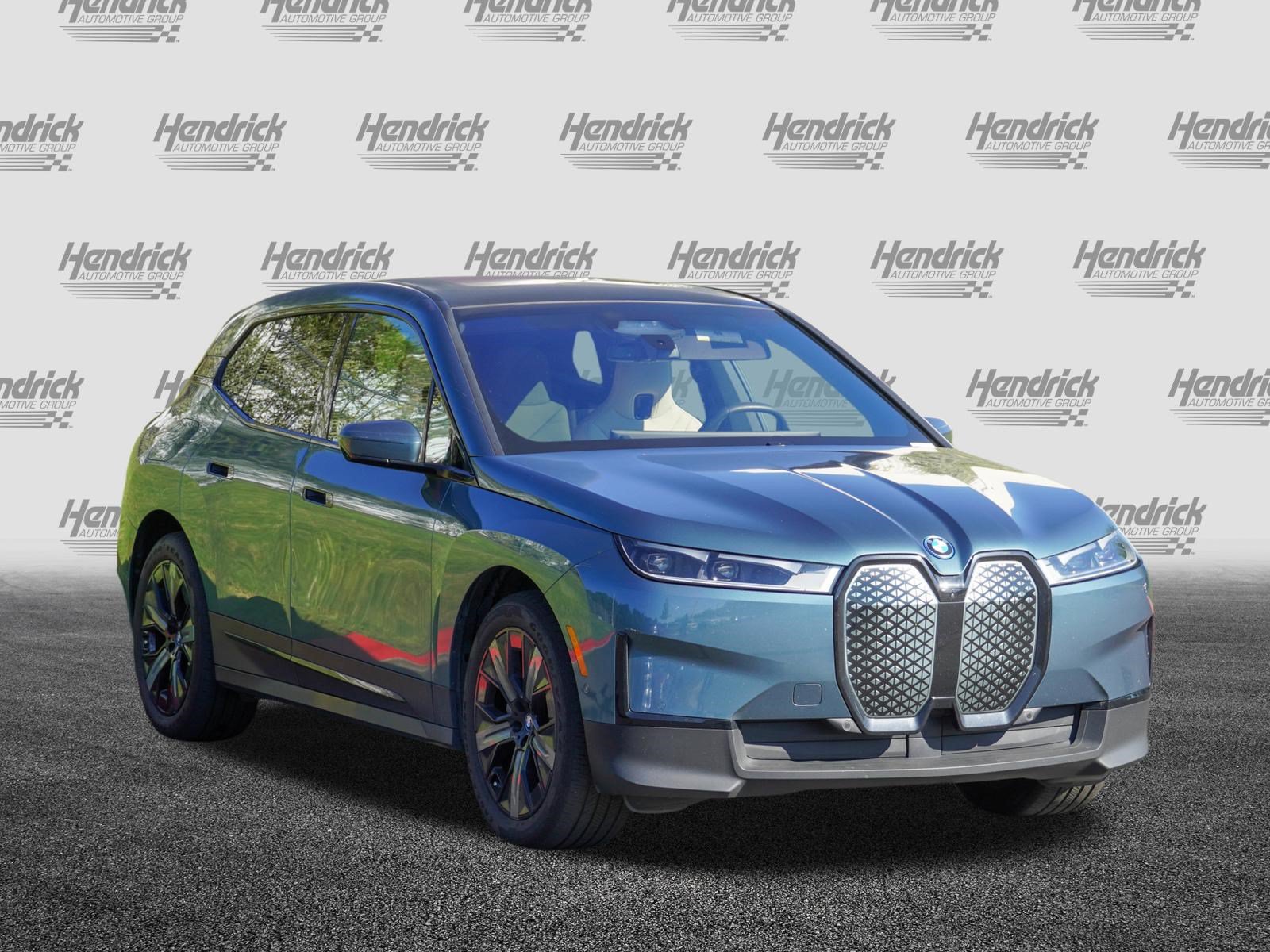Certified 2024 BMW iX xDrive50 w/ Premium Package AWD/4WD image 2