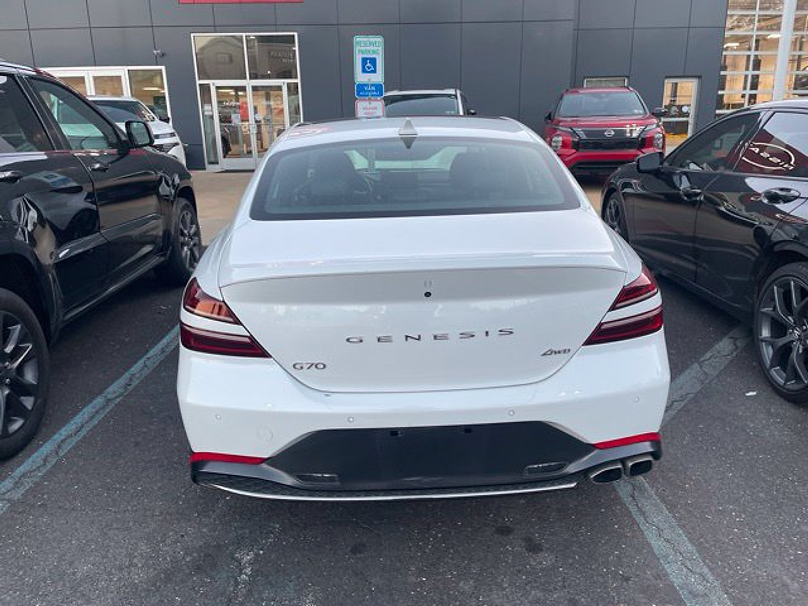 Used 2023 Genesis G70 2.0T w/ Sport Prestige Package AWD/4WD image 5