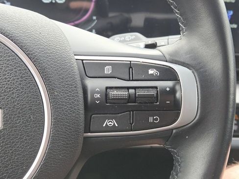 Used 2024 Kia Sportage EX AWD/4WD image 13