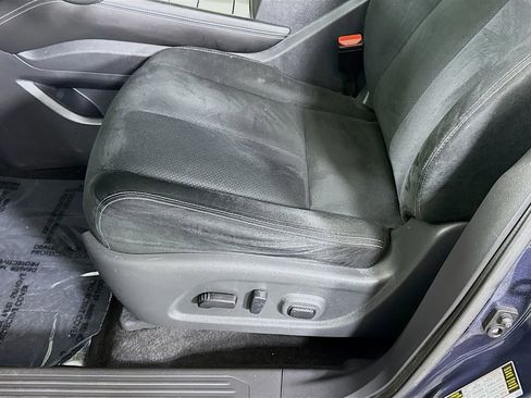 Used 2017 Nissan Murano SV image 23