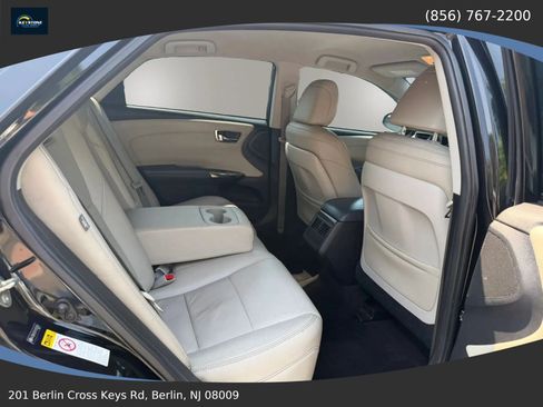 Used 2015 Toyota Avalon XLE FWD image 14