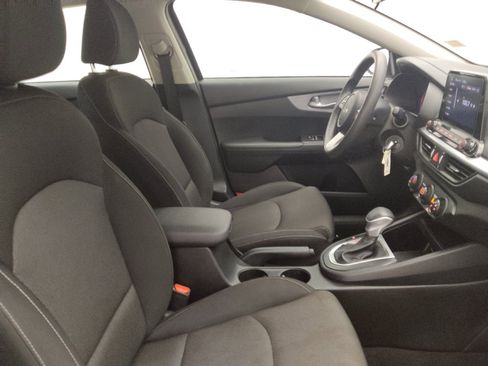 Used 2023 Kia Forte LXS FWD image 21