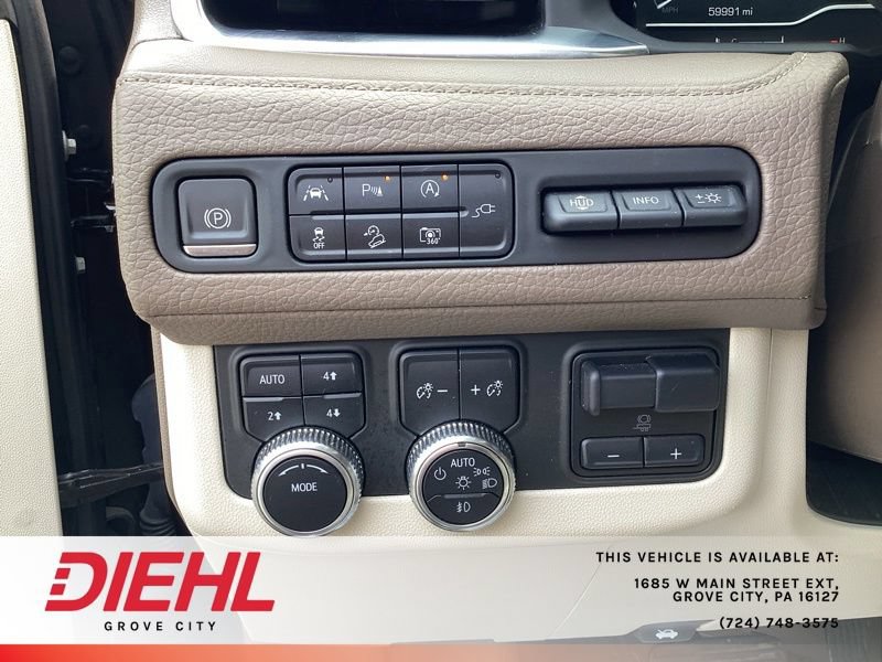 Certified 2022 GMC Yukon Denali w/ Denali Premium Package AWD/4WD image 34