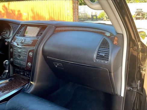 Used 2020 Nissan Armada SL w/ Premium Package AWD/4WD image 16