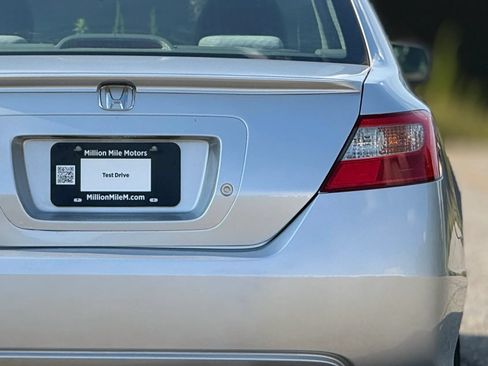 Used 2010 Honda Civic LX image 14