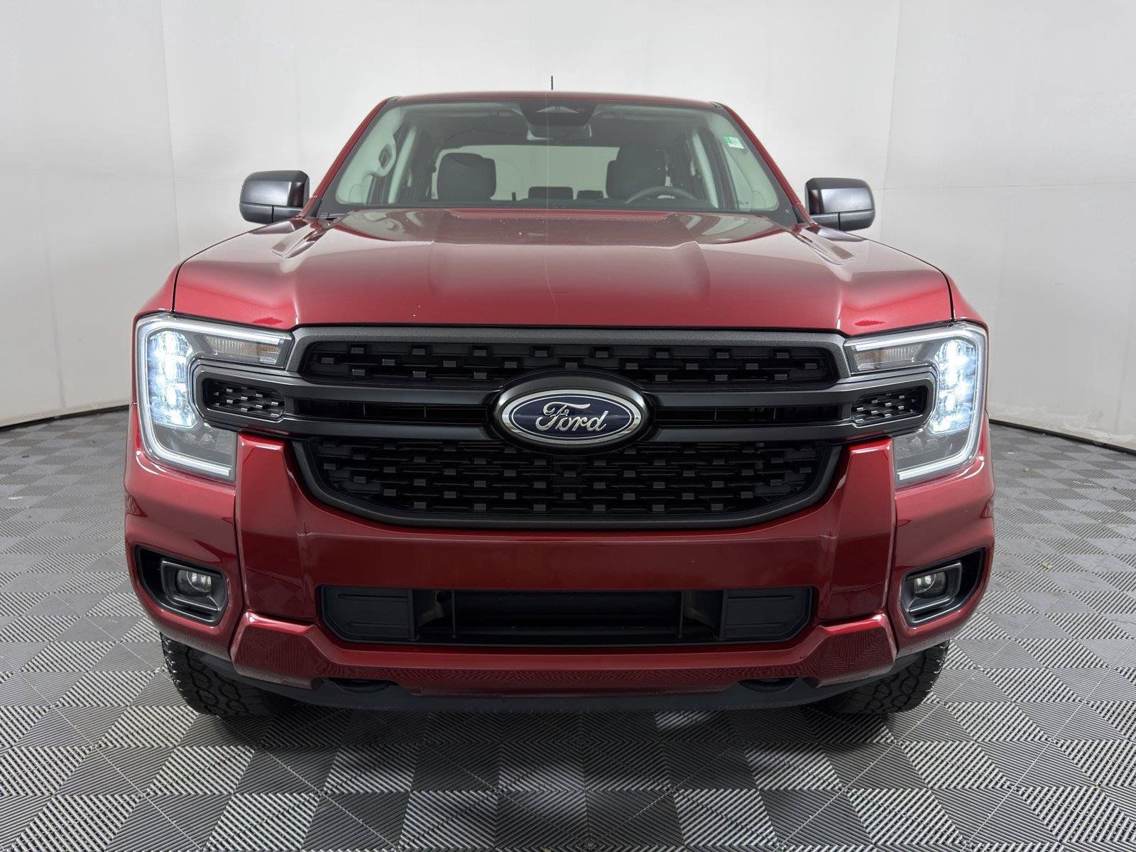 Used 2025 Ford Ranger XL AWD/4WD image 2