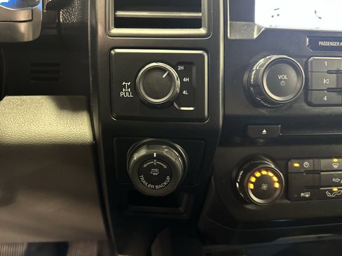 Used 2017 Ford F150 XL w/ Equipment Group 101A Mid image 27