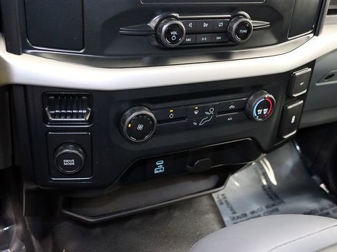 Used 2022 Ford F150 XL image 17