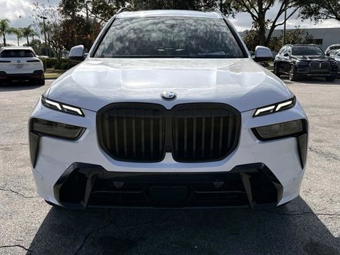 Certified 2024 BMW X7 xDrive40i w/ Executive Package image 8