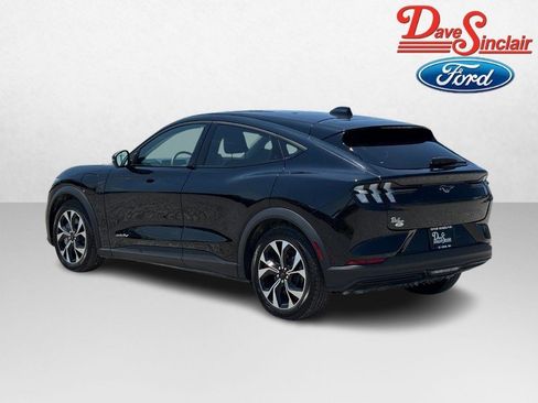 Used 2025 Ford Mustang Mach-E Select w/ Comfort Package Lite RWD image 9