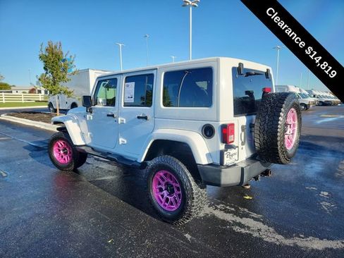 Used 2012 Jeep Wrangler Unlimited Rubicon w/ Dual Top Group image 6