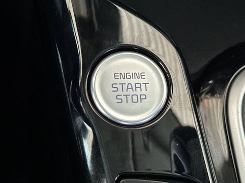 Certified 2023 Kia Soul EX FWD image 30