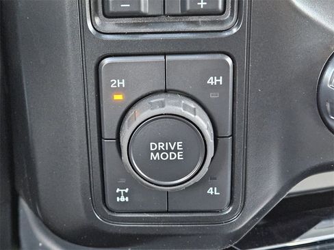 New 2025 Ford F350 Lariat w/ Lariat Ultimate Package image 26