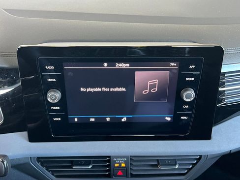 Used 2025 Volkswagen Jetta SE image 21