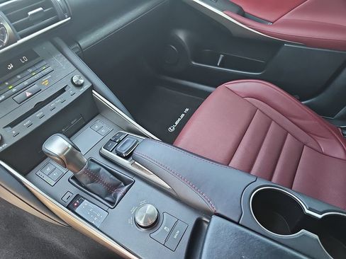 Used 2019 Lexus IS 300 F Sport AWD/4WD image 23