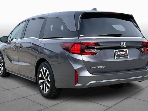 Used 2026 Honda Odyssey EX-L image 10