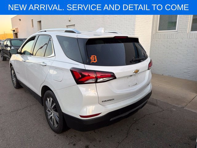 Used 2024 Chevrolet Equinox Premier w/ LPO, Floor Liner Package FWD image 9