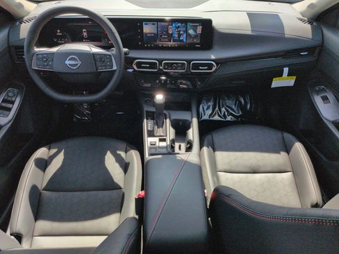 New 2026 Nissan Sentra SR w/ SR Premium Package image 10