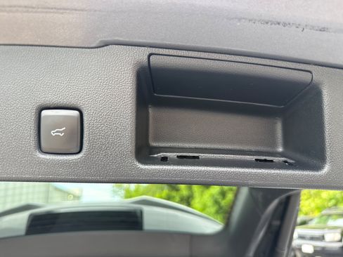 Used 2024 Ford Escape ST-Line FWD image 12