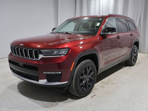 Used 2022 Jeep Grand Cherokee L Limited image 8