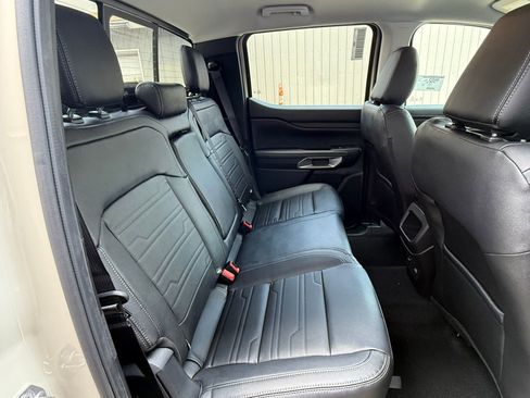 New 2025 Ford Ranger Lariat w/ FX4 Off-Road Package image 17