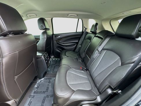 Used 2019 Buick Envision Essence image 15