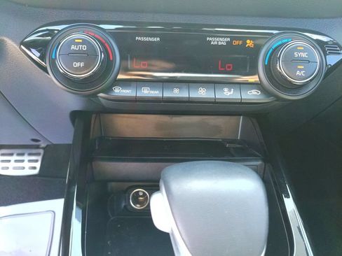 Used 2024 Kia Forte GT-Line w/ GT-Line Premium Package FWD image 25