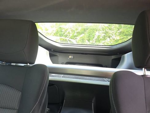 Used 2024 Nissan Z Sport w/ Floor Mat Package RWD image 14