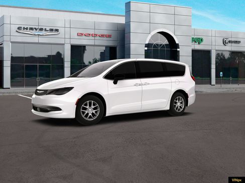 New 2026 Chrysler Voyager LX image 2