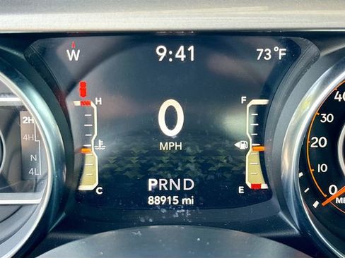 Used 2020 Jeep Wrangler Unlimited Sahara AWD/4WD image 12