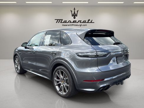 Used 2021 Porsche Cayenne GTS AWD/4WD image 7