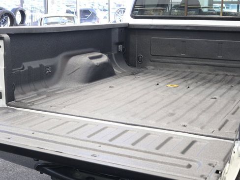 Used 2001 Ford F350 Lariat image 44