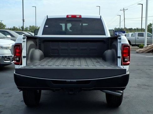 New 2026 RAM 3500 Tradesman image 17