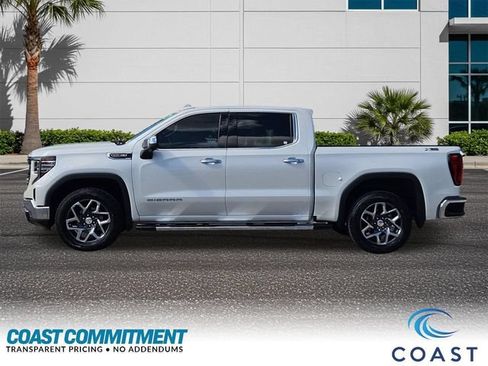 Used 2024 GMC Sierra 1500 SLT w/ SLT Premium Package AWD/4WD image 8