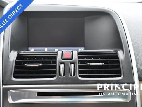 Used 2014 Volvo XC60 T6 image 15