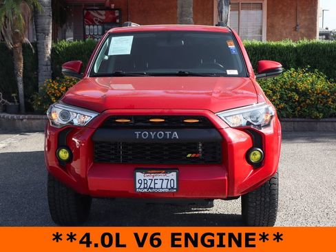 Used 2019 Toyota 4Runner SR5 AWD/4WD image 3
