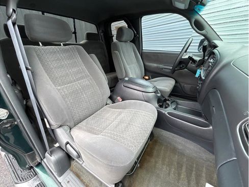 Used 2003 Toyota Tundra SR5 image 4