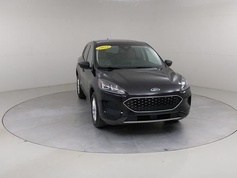 Certified 2022 Ford Escape SE w/ Convenience Package AWD/4WD image 9
