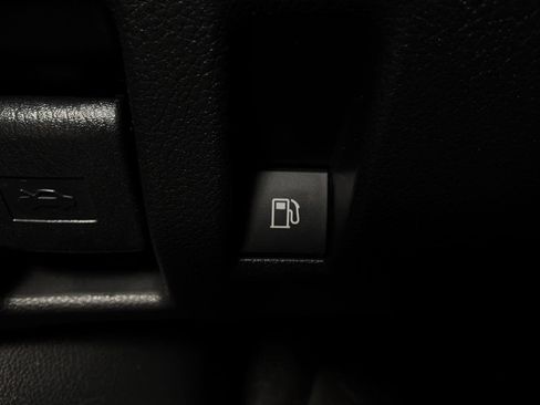 Used 2024 Toyota Grand Highlander AWD Hybrid image 32
