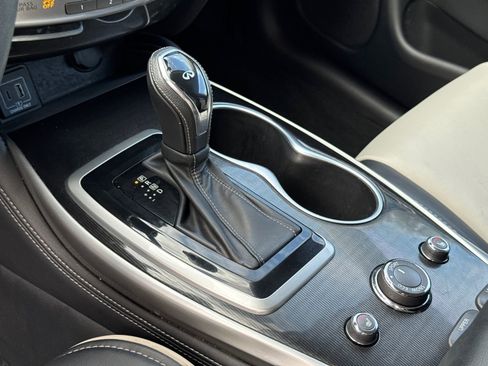 Used 2020 INFINITI QX60 Signature Edition image 16