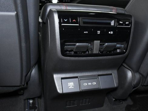 Used 2025 Acura MDX A-Spec image 27