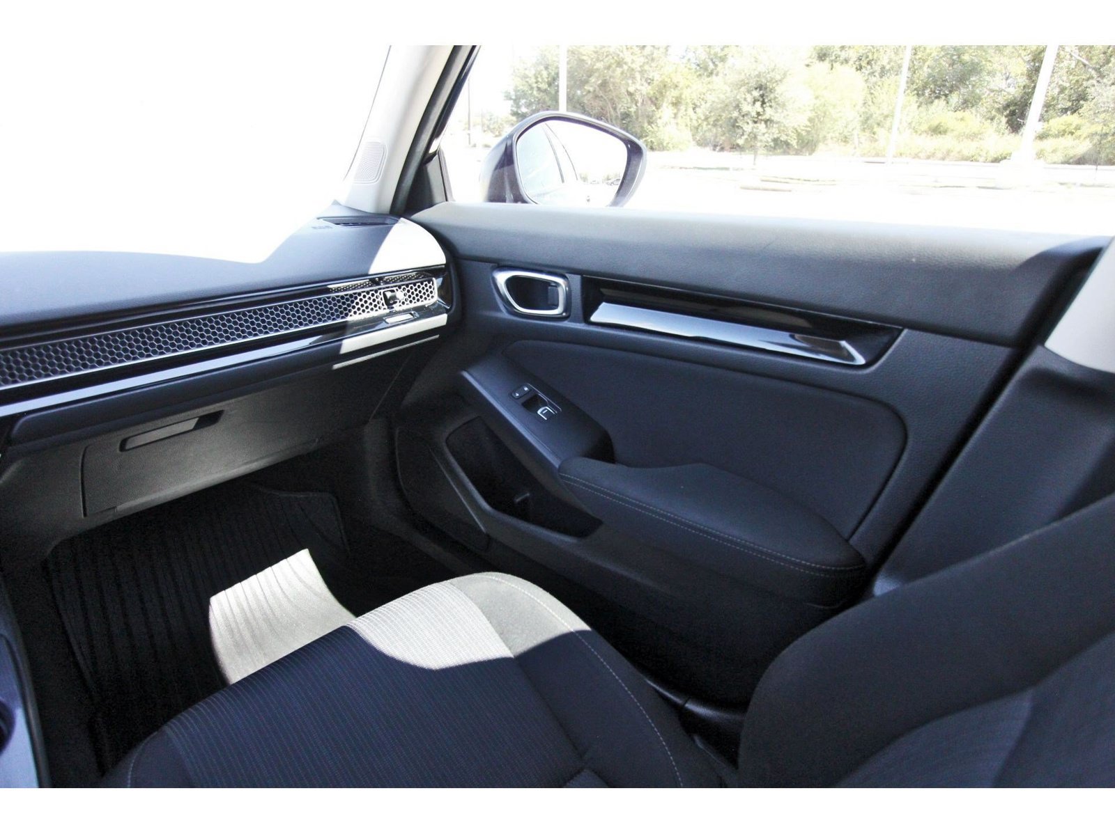 Used 2024 Honda Civic EX image 11
