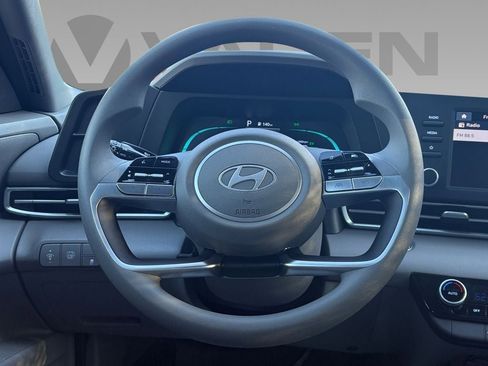 New 2026 Hyundai Elantra Blue image 10